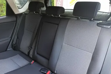 TOYOTA AURIS 1.8 HSD Selection (Automata) Team Dynamic +Super Silver Metallic +14E km +Mint az Új +3X-s GARANCIA !!