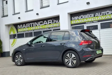 VOLKSWAGEN GOLF e-Golf Comfortline Limestone Grey Metallic +Mint az ÚJ +60E Km +3X-s GARANCIA !!