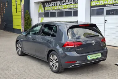 VOLKSWAGEN GOLF e-Golf Comfortline Limestone Grey Metallic +Mint az ÚJ +60E Km +3X-s GARANCIA !!