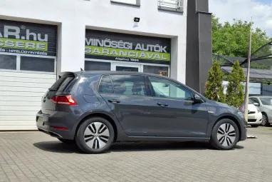 VOLKSWAGEN GOLF e-Golf Comfortline Limestone Grey Metallic +Mint az ÚJ +60E Km +3X-s GARANCIA !!