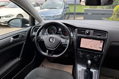 VOLKSWAGEN GOLF e-Golf Comfortline Limestone Grey Metallic +Mint az ÚJ +60E Km +3X-s GARANCIA !!