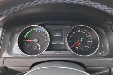 VOLKSWAGEN GOLF e-Golf Comfortline Limestone Grey Metallic +Mint az ÚJ +60E Km +3X-s GARANCIA !!