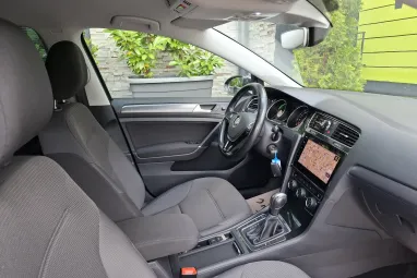 VOLKSWAGEN GOLF e-Golf Comfortline Limestone Grey Metallic +Mint az ÚJ +60E Km +3X-s GARANCIA !!