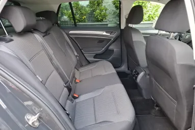 VOLKSWAGEN GOLF e-Golf Comfortline Limestone Grey Metallic +Mint az ÚJ +60E Km +3X-s GARANCIA !!