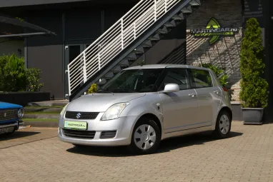 SUZUKI SWIFT 1.3 GLX Silky Silver Metallic +Eredeti Magyar Autó +Vonóhorog +3X-s GARANCIA !!