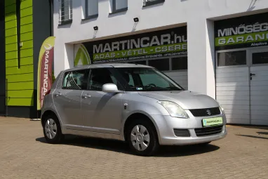 SUZUKI SWIFT 1.3 GLX Silky Silver Metallic +Eredeti Magyar Autó +Vonóhorog +3X-s GARANCIA !!
