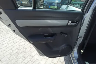 SUZUKI SWIFT 1.3 GLX Silky Silver Metallic +Eredeti Magyar Autó +Vonóhorog +3X-s GARANCIA !!