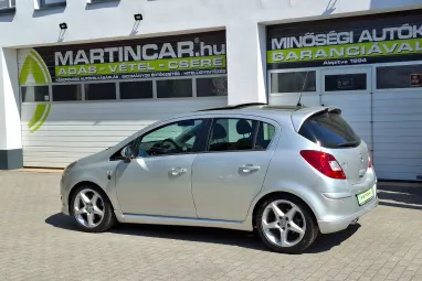 OPEL CORSA D 1.6 GSI Starsilber III Metallic +Keveset futott +Vezetett Szervizkönyv +3X-s GARANCIA !!