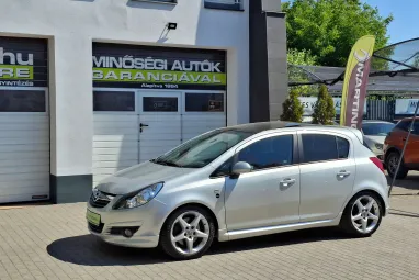 OPEL CORSA D 1.6 GSI Starsilber III Metallic +Keveset futott +Vezetett Szervizkönyv +3X-s GARANCIA !!