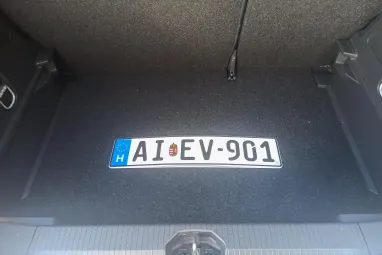 OPEL CORSA D 1.6 GSI Starsilber III Metallic +Keveset futott +Vezetett Szervizkönyv +3X-s GARANCIA !!