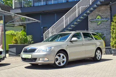 SKODA OCTAVIA Combi 2.0 CR TDI Family DPF Cappucciono Beige Metallic +Első Tulajdonostól +Friss Műszaki +3X-s GARANCIA !!