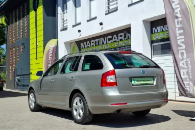 SKODA OCTAVIA Combi 2.0 CR TDI Family DPF Cappucciono Beige Metallic +Első Tulajdonostól +Friss Műszaki +3X-s GARANCIA !!