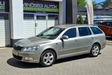 SKODA OCTAVIA Combi 2.0 CR TDI Family DPF Cappucciono Beige Metallic +Első Tulajdonostól +Friss Műszaki +3X-s GARANCIA !!