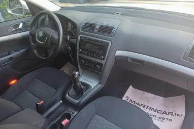 SKODA OCTAVIA Combi 2.0 CR TDI Family DPF Cappucciono Beige Metallic +Első Tulajdonostól +Friss Műszaki +3X-s GARANCIA !!