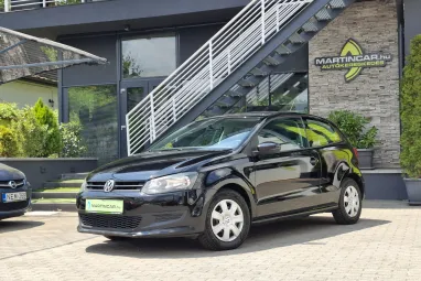 VOLKSWAGEN POLO V 1.2 60 Trendline Black Jack +Igényes állapot +Vez.Szervízkönyv +Friss műszaki +3X-s Garancia !!