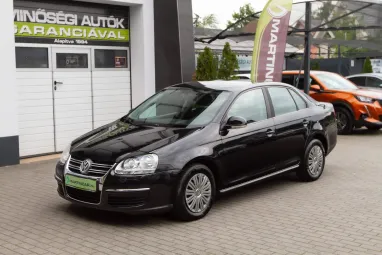 VOLKSWAGEN JETTA V 1.9 PD TDI Comfortline ICE Plus +Igényes állapot +Friss Műszaki +3X-s GARANCIA !!
