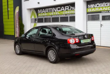 VOLKSWAGEN JETTA V 1.9 PD TDI Comfortline ICE Plus +Igényes állapot +Friss Műszaki +3X-s GARANCIA !!