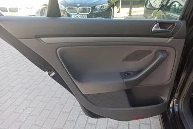 VOLKSWAGEN JETTA V 1.9 PD TDI Comfortline ICE Plus +Igényes állapot +Friss Műszaki +3X-s GARANCIA !!
