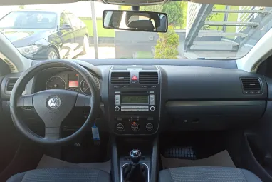 VOLKSWAGEN JETTA V 1.9 PD TDI Comfortline ICE Plus +Igényes állapot +Friss Műszaki +3X-s GARANCIA !!