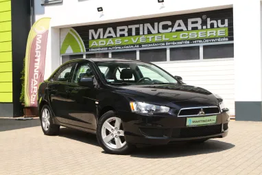 MITSUBISHI LANCER 1.5 Invite Panther Schwarz metalic +Igényes állapot +Friss Vizsga +3X-s GARANCIA !!