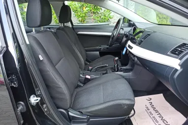 MITSUBISHI LANCER 1.5 Invite Panther Schwarz metalic +Igényes állapot +Friss Vizsga +3X-s GARANCIA !!