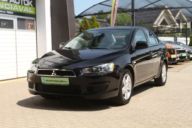 MITSUBISHI LANCER 1.5 Invite Panther Schwarz metalic +Igényes állapot +Friss Vizsga +3X-s GARANCIA !!