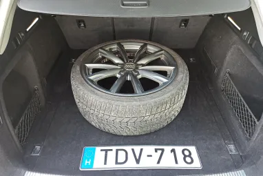 AUDI A4 Avant 3.0 TDI Basis S-tronic Glacier White Pearl +Hibátlan állapot +Frissen szervizelve +3X-s GARANCIA !!