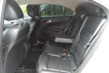 MERCEDES-BENZ A 180 CDI (BlueEFFICIENCY) 7G-DCT Polar Silver +Eredeti Magyar Autó +Keveset futott +3X-s GARANCIA !!