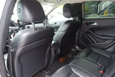 MERCEDES-BENZ A 180 CDI (BlueEFFICIENCY) 7G-DCT Polar Silver +Eredeti Magyar Autó +Keveset futott +3X-s GARANCIA !!