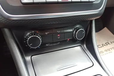 MERCEDES-BENZ A 180 CDI (BlueEFFICIENCY) 7G-DCT Polar Silver +Eredeti Magyar Autó +Keveset futott +3X-s GARANCIA !!