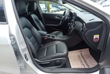 MERCEDES-BENZ A 180 CDI (BlueEFFICIENCY) 7G-DCT Polar Silver +Eredeti Magyar Autó +Keveset futott +3X-s GARANCIA !!