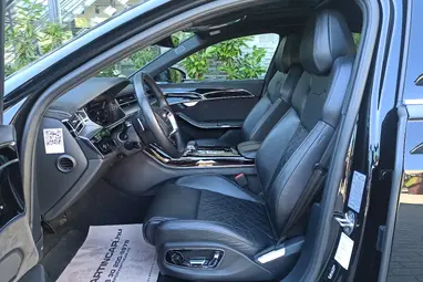 AUDI A8 55 TFSI quattro Tiptronic ic Mythos Black Metallic +Maximális állapot +Mint az ÚJ +3X-s GARANCIA !!