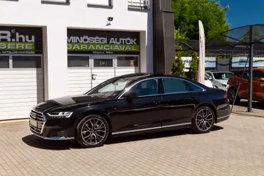 AUDI A8 55 TFSI quattro Tiptronic ic Mythos Black Metallic +Maximális állapot +Mint az ÚJ +3X-s GARANCIA !!