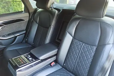 AUDI A8 55 TFSI quattro Tiptronic ic Mythos Black Metallic +Maximális állapot +Mint az ÚJ +3X-s GARANCIA !!