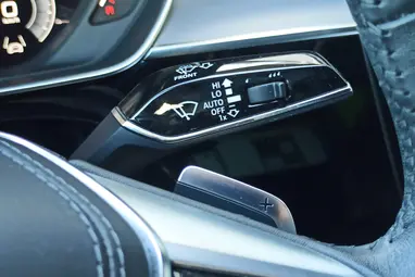 AUDI A8 55 TFSI quattro Tiptronic ic Mythos Black Metallic +Maximális állapot +Mint az ÚJ +3X-s GARANCIA !!