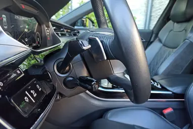 AUDI A8 55 TFSI quattro Tiptronic ic Mythos Black Metallic +Maximális állapot +Mint az ÚJ +3X-s GARANCIA !!