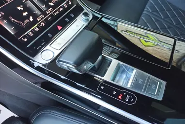 AUDI A8 55 TFSI quattro Tiptronic ic Mythos Black Metallic +Maximális állapot +Mint az ÚJ +3X-s GARANCIA !!