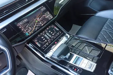 AUDI A8 55 TFSI quattro Tiptronic ic Mythos Black Metallic +Maximális állapot +Mint az ÚJ +3X-s GARANCIA !!