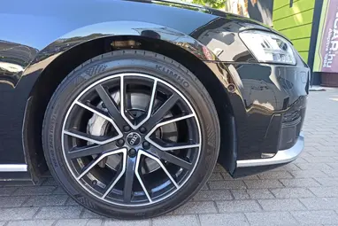 AUDI A8 55 TFSI quattro Tiptronic ic Mythos Black Metallic +Maximális állapot +Mint az ÚJ +3X-s GARANCIA !!