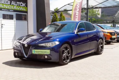 ALFA ROMEO GIULIA 2.2 D Super (Automata) Deep Blue Metallic +QV felnik +Eredeti Magyar Autó +Friss Műszaki +3X-s GARANCIA !!