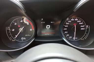 ALFA ROMEO GIULIA 2.2 D Super (Automata) Deep Blue Metallic +QV felnik +Eredeti Magyar Autó +Friss Műszaki +3X-s GARANCIA !!