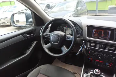 AUDI Q5 2.0 TFSI quattro Monsoon Gray Metallic +Vezetett Szervizkönyv +Igényes állapot +3X-s GARANCIA !!