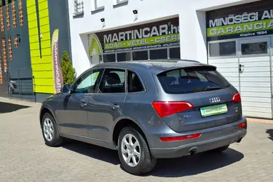 AUDI Q5 2.0 TFSI quattro Monsoon Gray Metallic +Vezetett Szervizkönyv +Igényes állapot +3X-s GARANCIA !!