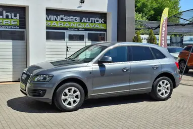 AUDI Q5 2.0 TFSI quattro Monsoon Gray Metallic +Vezetett Szervizkönyv +Igényes állapot +3X-s GARANCIA !!