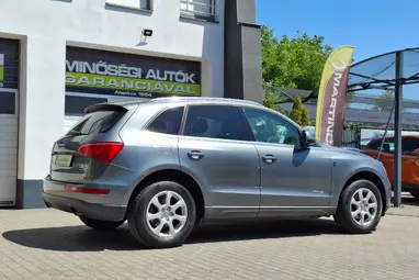 AUDI Q5 2.0 TFSI quattro Monsoon Gray Metallic +Vezetett Szervizkönyv +Igényes állapot +3X-s GARANCIA !!
