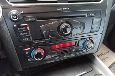 AUDI Q5 2.0 TFSI quattro Monsoon Gray Metallic +Vezetett Szervizkönyv +Igényes állapot +3X-s GARANCIA !!