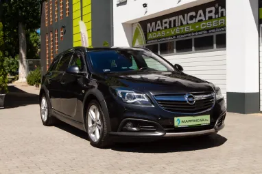 OPEL INSIGNIA Sports Tourer 2.0 CDTI Cosmo Start Stop CROSS COUNTRY Carbon Flash +Friss Műszaki +Full Szervíz +3X-s GARANCIA !!