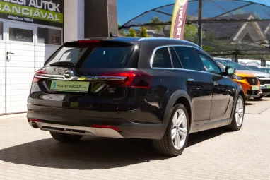 OPEL INSIGNIA Sports Tourer 2.0 CDTI Cosmo Start Stop CROSS COUNTRY Carbon Flash +Friss Műszaki +Full Szervíz +3X-s GARANCIA !!