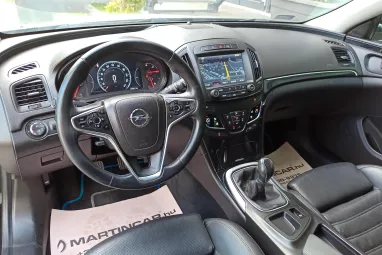 OPEL INSIGNIA Sports Tourer 2.0 CDTI Cosmo Start Stop CROSS COUNTRY Carbon Flash +Friss Műszaki +Full Szervíz +3X-s GARANCIA !!