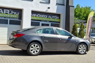 OPEL INSIGNIA 1.4 T Edition Start-Stop Technical Gray Metallic +Eredeti Magyar Autó +Igényes állapot +3X-s GARANCIA !!